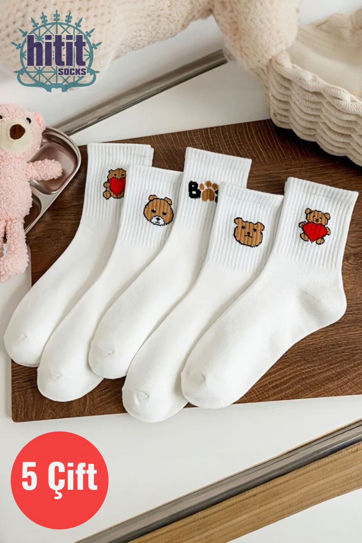 Kadın 5 Çift Premium Kalite Beyaz Renkli Ayıcık ve Kalp Desenli Kısa Soket Çorap