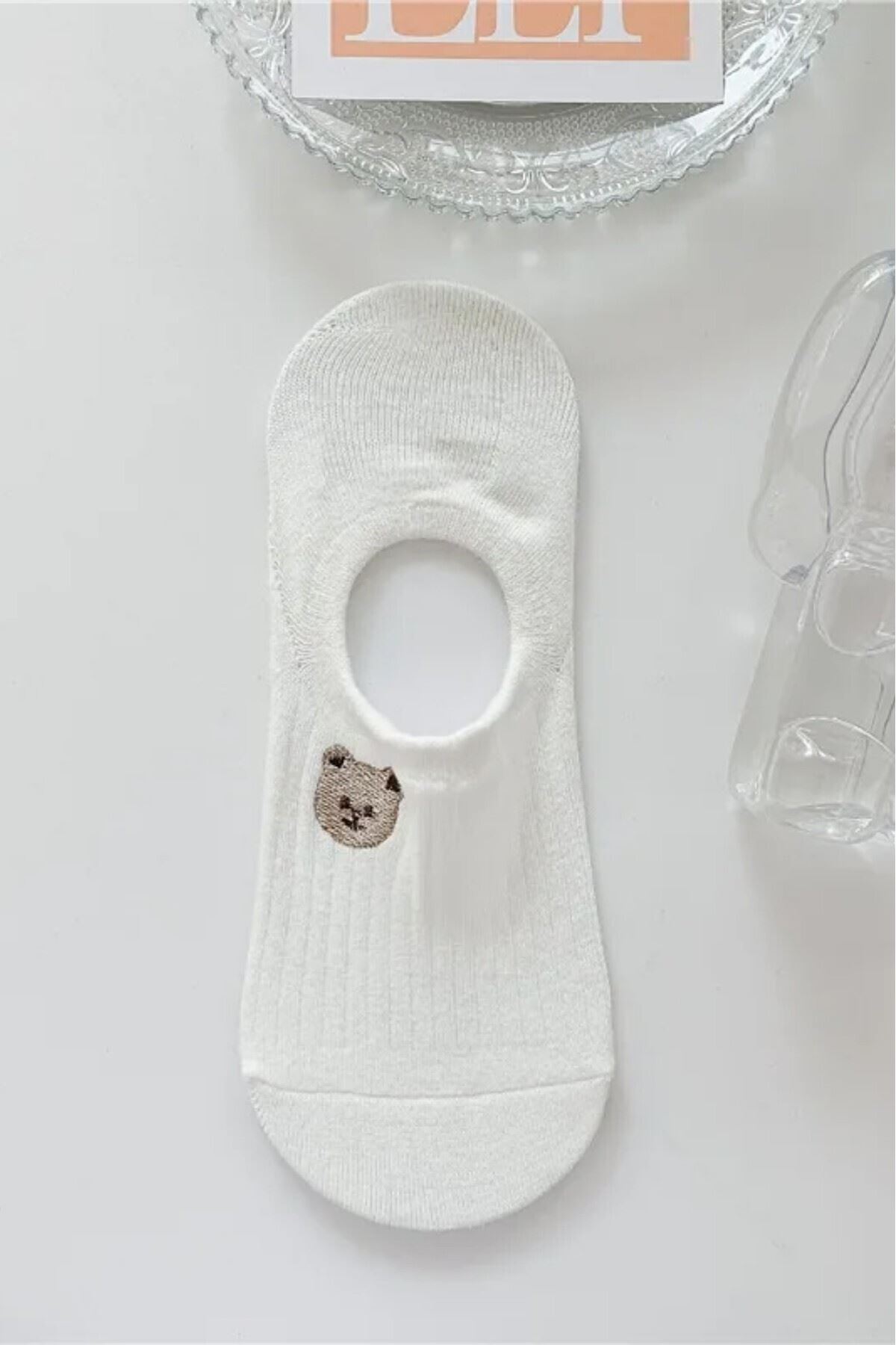 Kadın 10 Çift Premium Çiçek ve Hayvan Desenli Görünmez Babet Çorap Şeker Beyazı