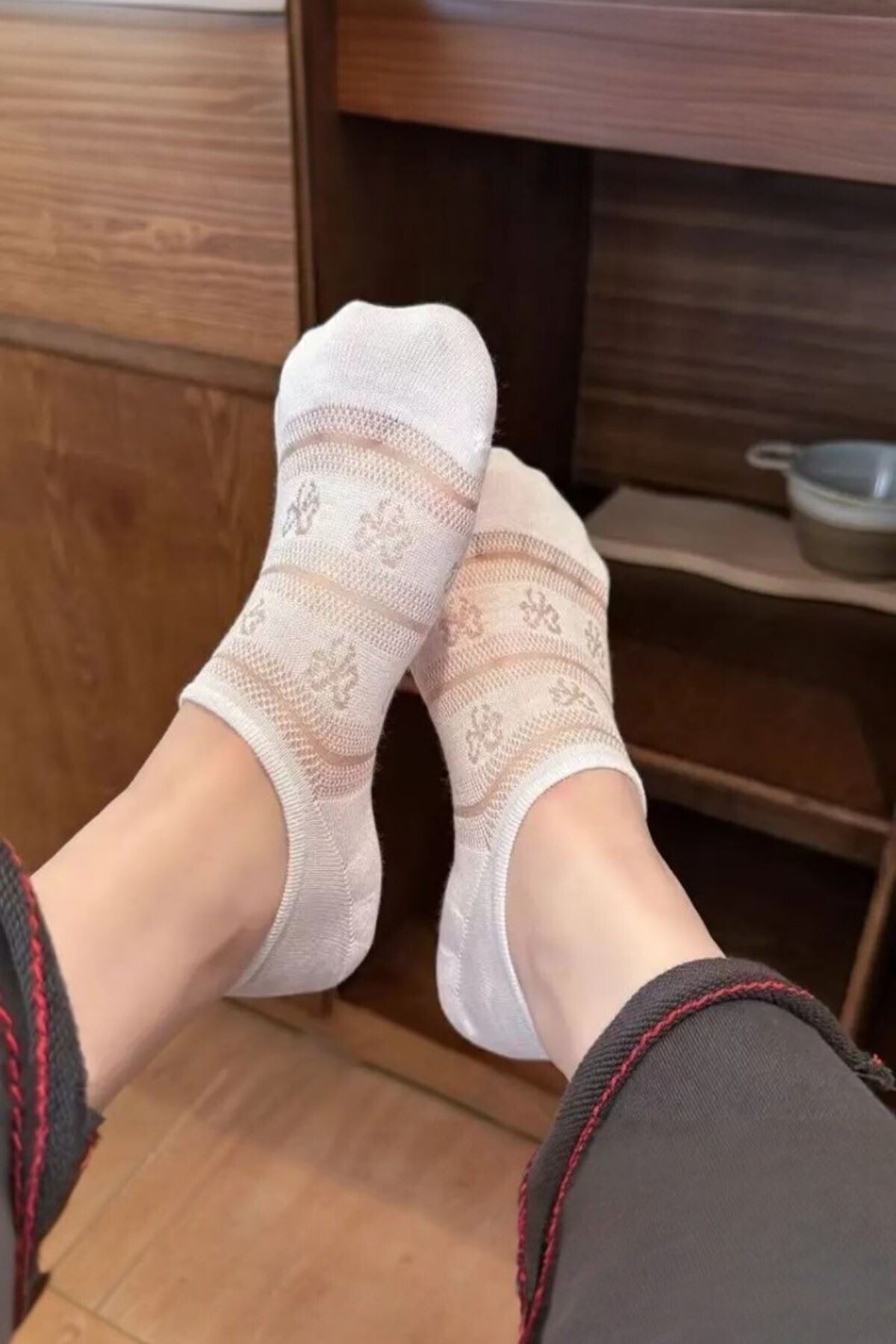 Kadın 4 Çift Premium Kalite Kelebek Desenli Babet Çorap