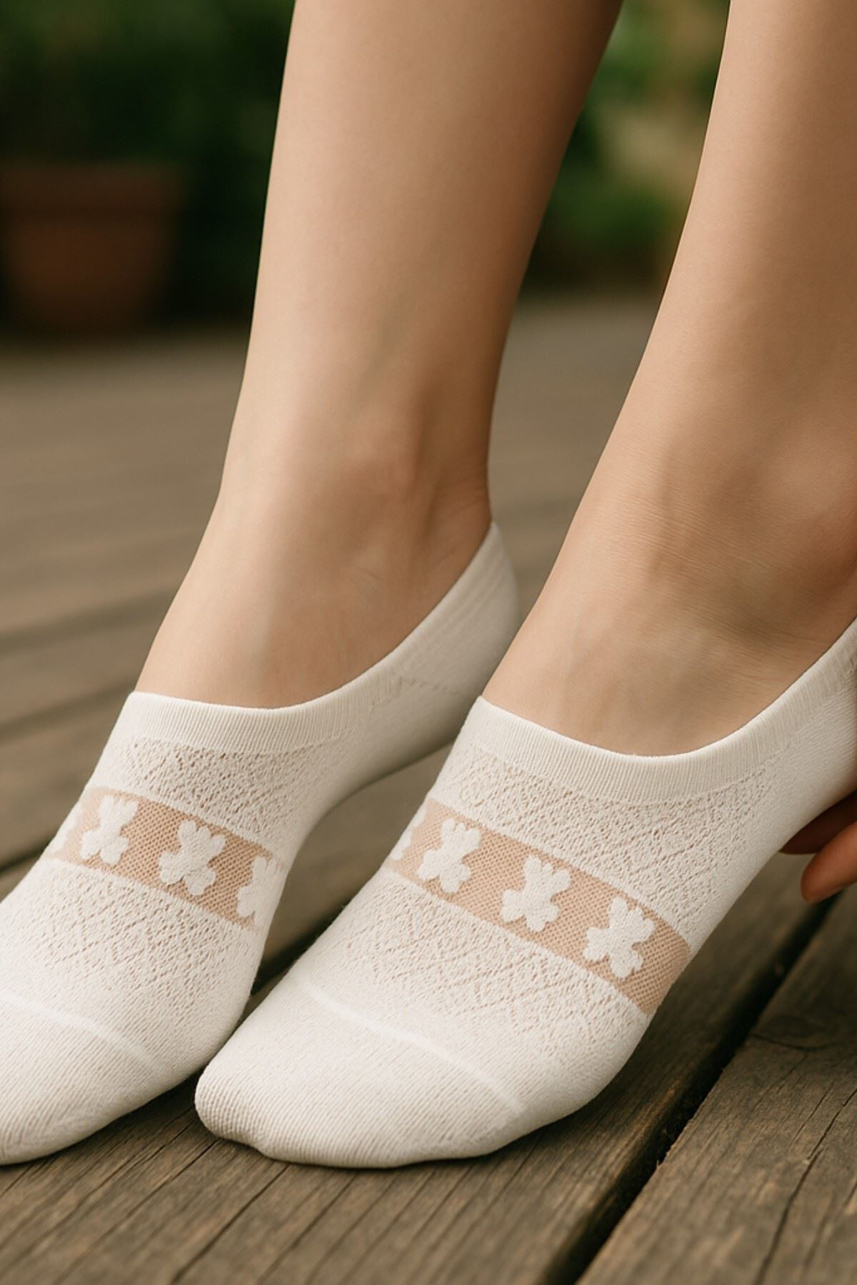 Kadın 5 Çift Premium Kalite Kalp Desenli Tül Çorap Beyaz