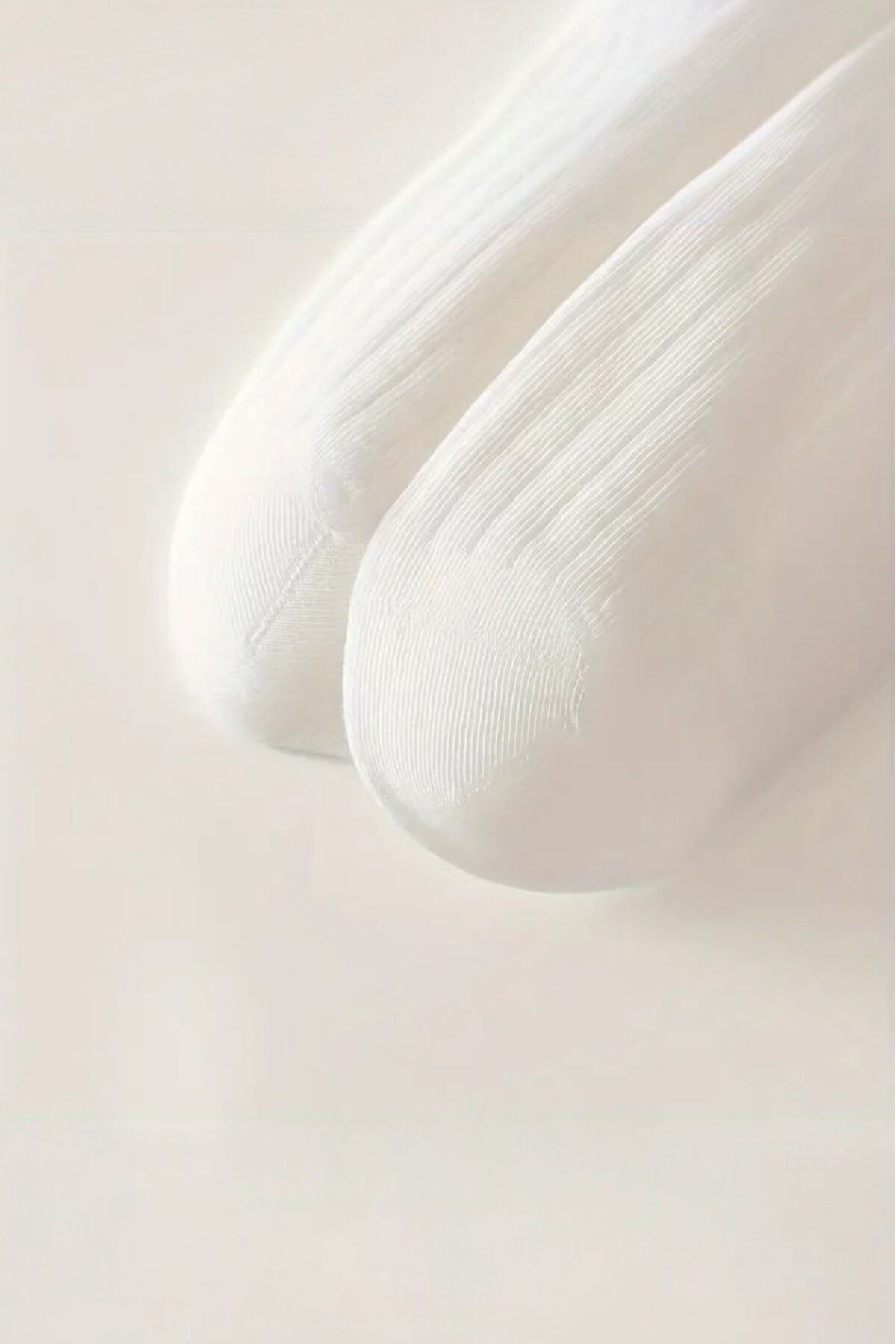 Kadın 5 Çift Premium Kalite Çizgili Kalp İşlemeli Tenis Soket