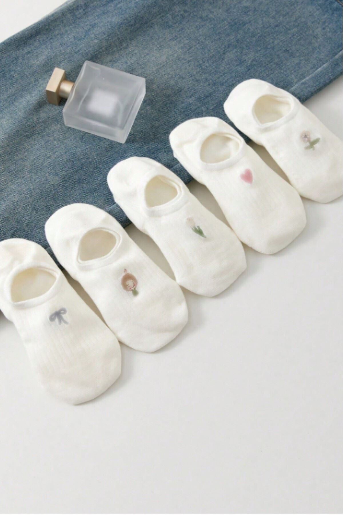 Kadın 5 Çift Premium Fiyonk Çiçek ve Kalp Desenli Babet Çorap Seker Beyazı