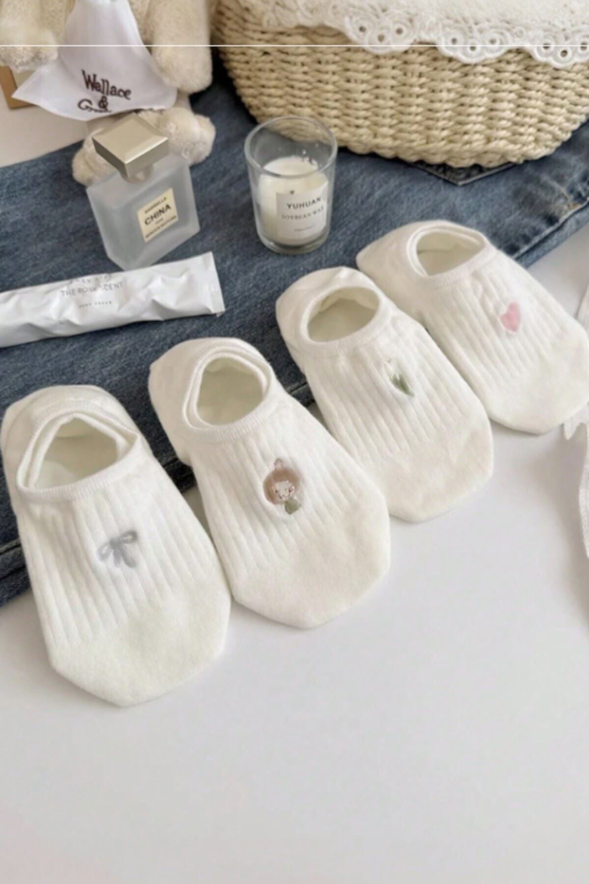 Kadın 5 Çift Premium Fiyonk Çiçek ve Kalp Desenli Babet Çorap Seker Beyazı