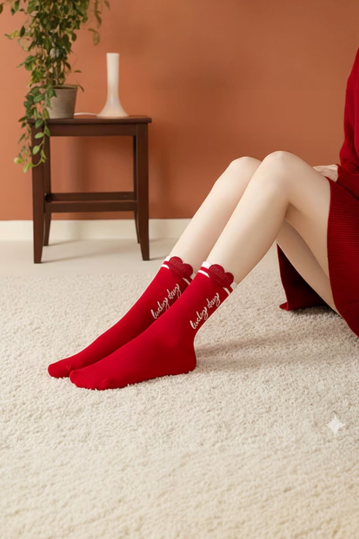 Hitit Socks Kadın 5 Çift Burun ve Taban Takviyeli Premium Sevgiliye Özel Parfümlü Çorap Kırmızı