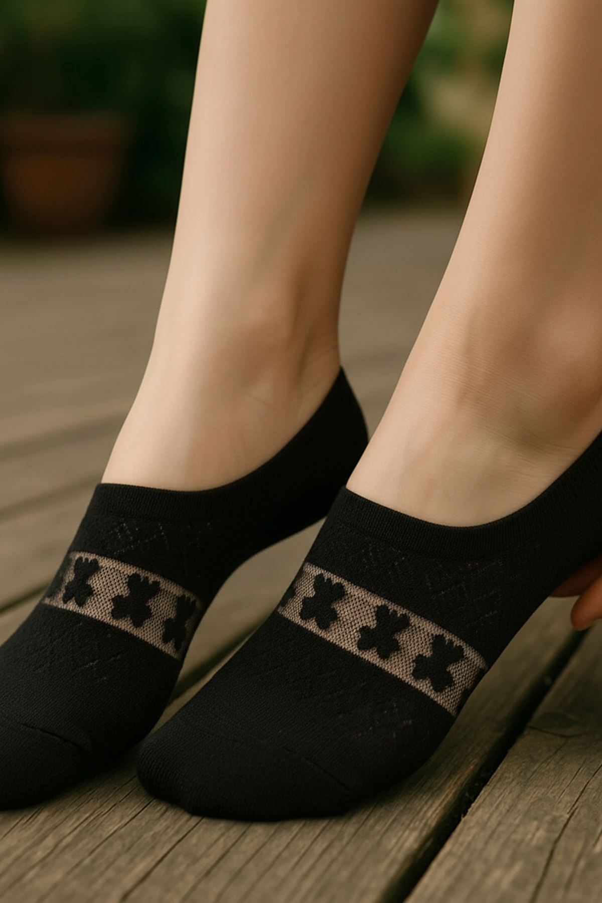 Hitit Socks Kadın 5 Çift Premium Kalite Kalp ve Çiçek Desenli Şeffaf Tül Çorap Siyah