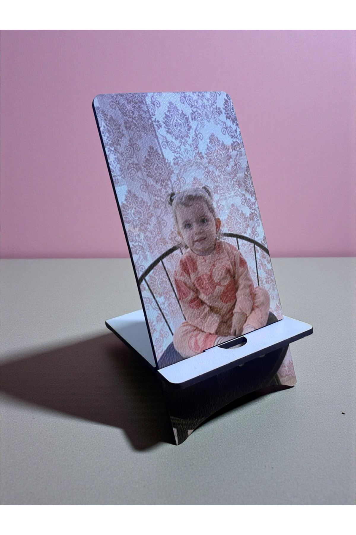 Kişiye Özel Baskılı Telefon Tutacağı Ahşap Logo veya Fotoğraf Baskısına Uygun 