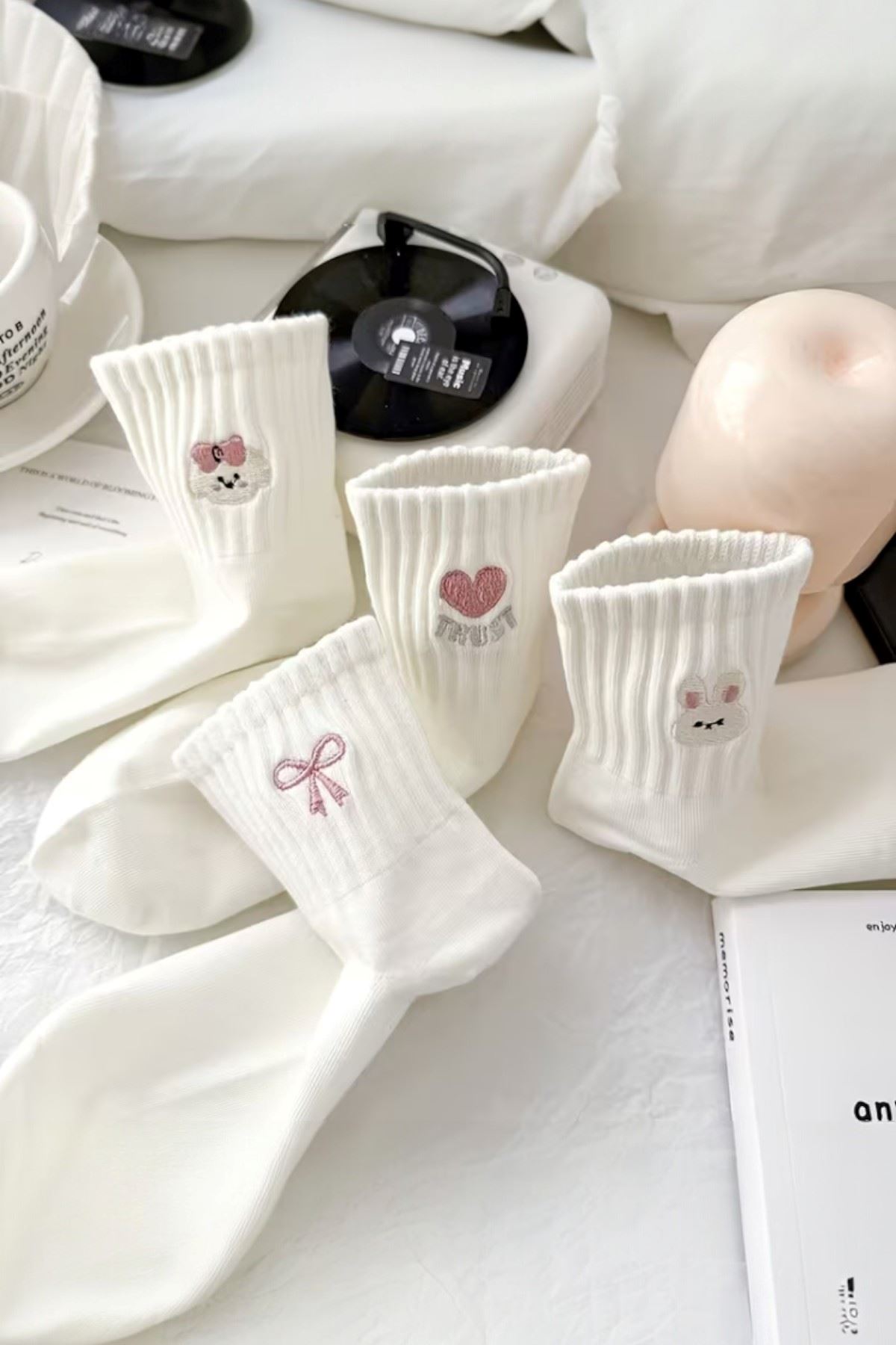 Hitit Socks Kadın 5 Çift Premium Desenli Sevimli Hayvan ve Fiyonklu Kısa Konç Patik Çorap Beyaz