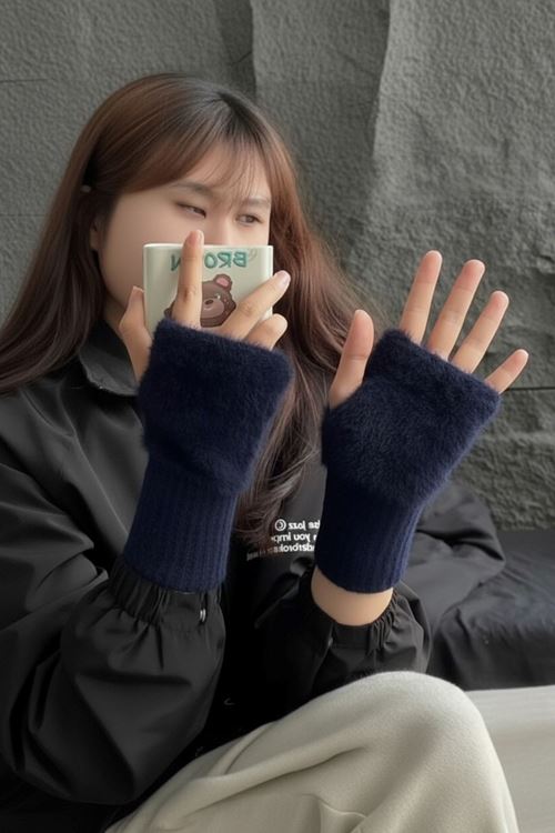 Kadın 1 Çift Kışlık Parmaksız Termal Esnek Polarlı Peluş Eldiven