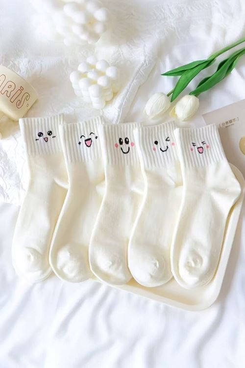 Hitit Socks Kadın 5 Çift Premium Desenli Emojili ve Gülen Suratlı Uzun Konç Soket Çorap 