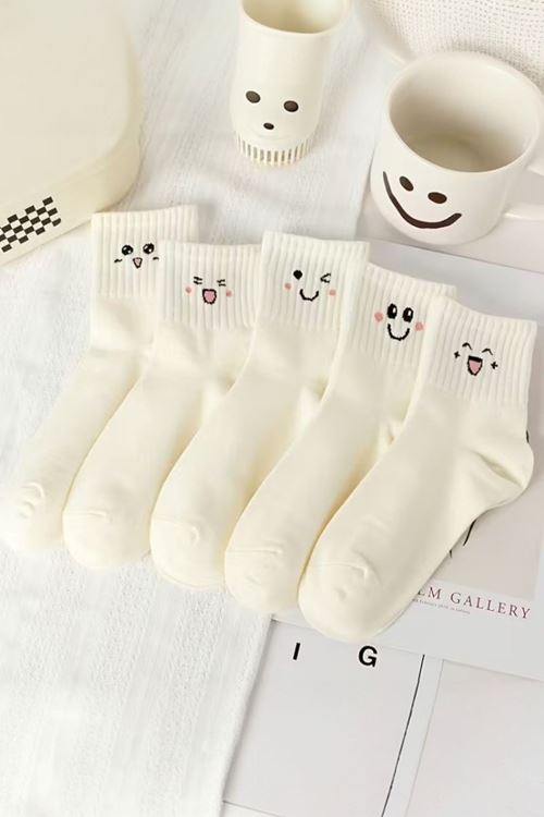 Hitit Socks Kadın 5 Çift Premium Desenli Emojili ve Gülen Suratlı Uzun Konç Soket Çorap 