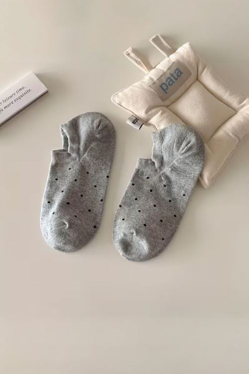 Hitit Socks Kadın 4 Çift Nokta Desenli Yüksek Pamuklu Görünmez Babet Çorap Çok Renkli