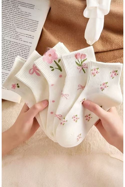Hitit Socks Kadın 5 Çift Premium Karışık Çiçek Desenli Kısa Patik Çorap Bilek Çorabı Beyaz